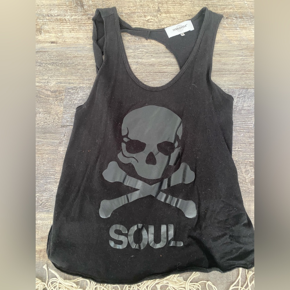 Soul cycle black tank top with an open back! One size